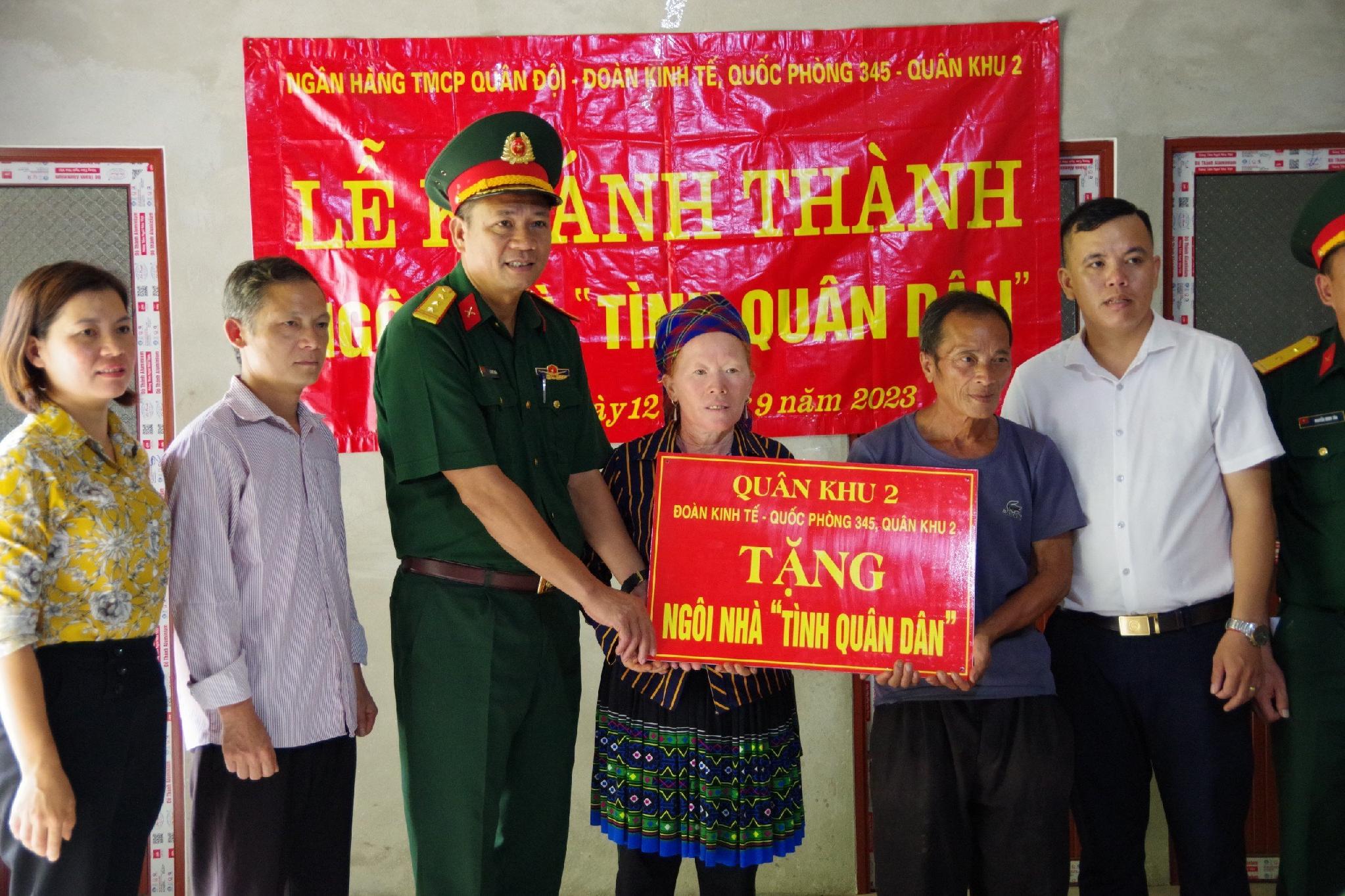 Hình ảnh trong tài liệu lịch sử Đoàn 345