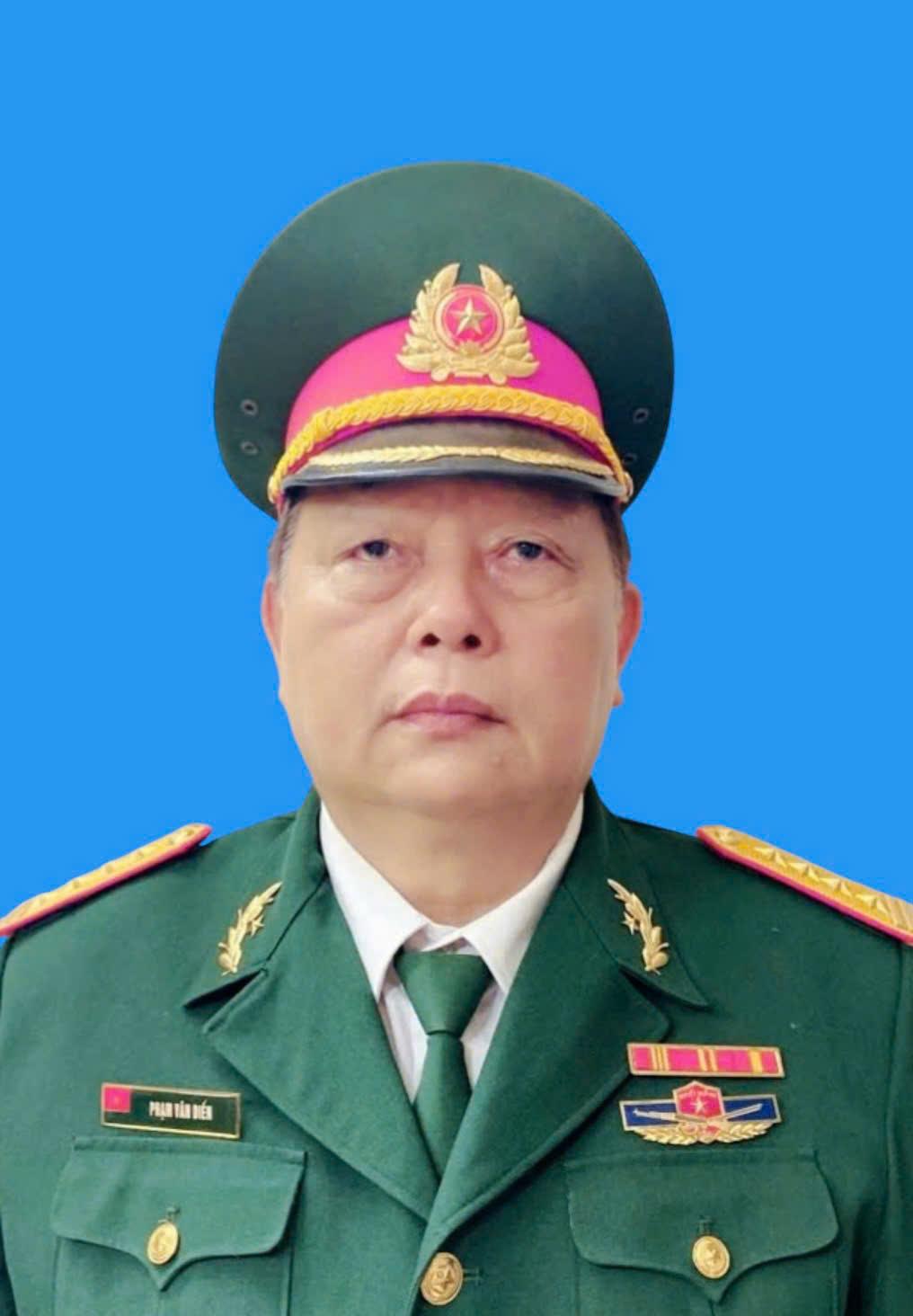 Hình ảnh trong tài liệu lịch sử Đoàn 345